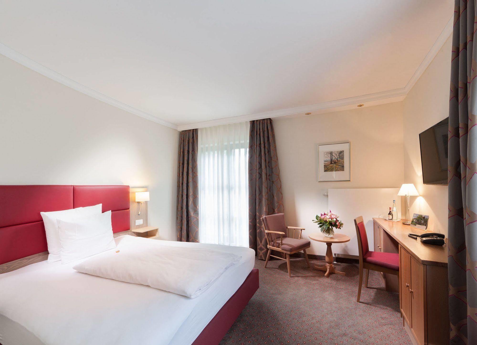 Hachinger Hof 4* Oberhaching